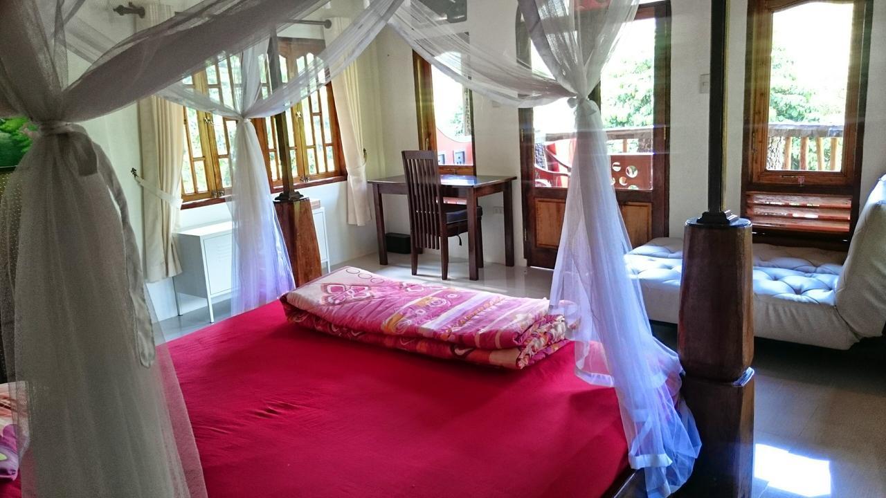 Hotel Orangutan Bukit Lawang Zewnętrze zdjęcie